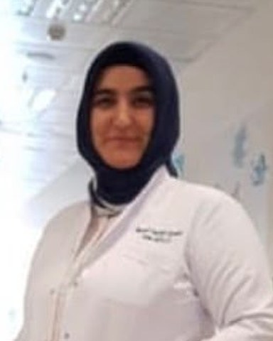 Portre: Ayşe Güllü